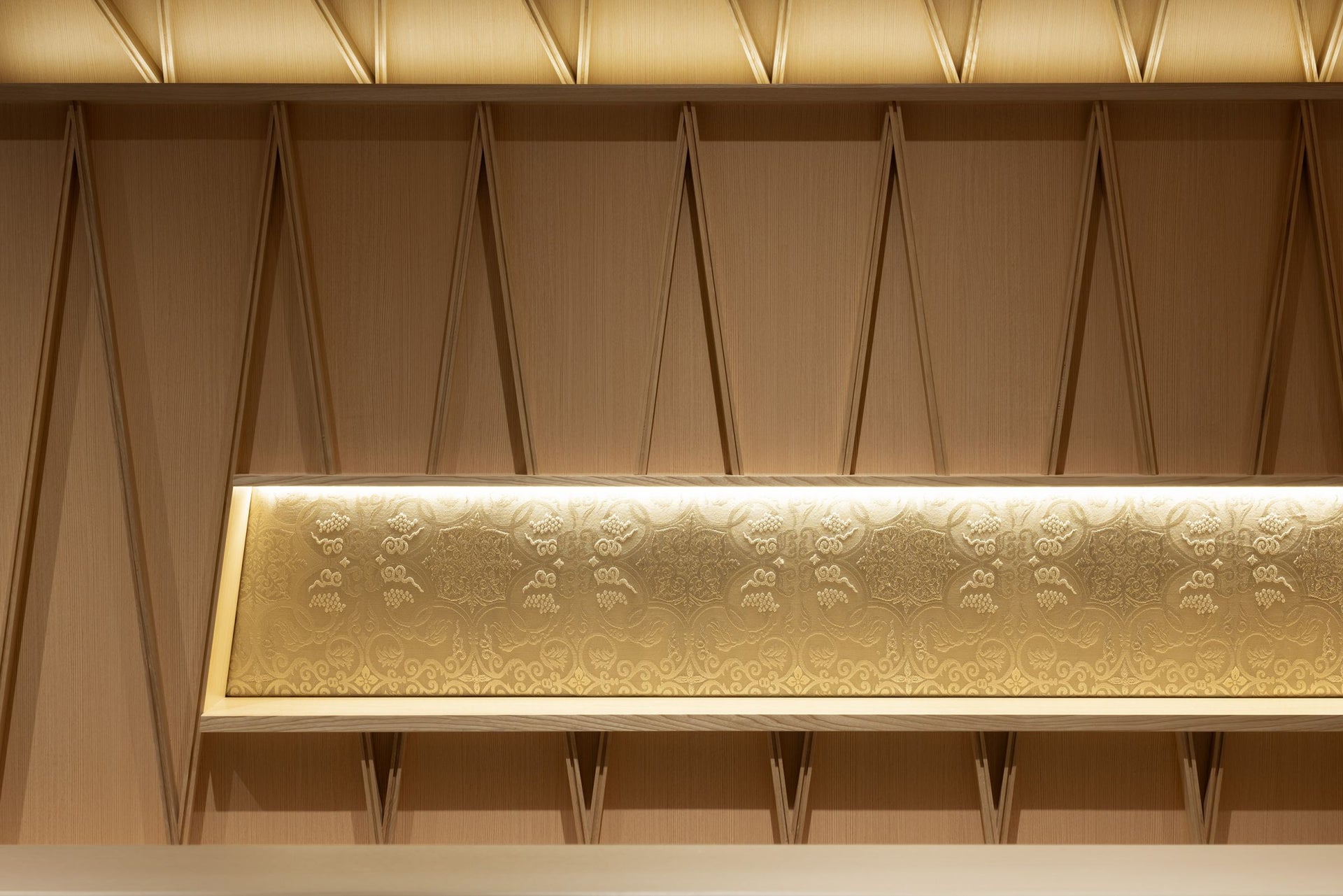 日本料理 加賀屋 KITTE大阪店2